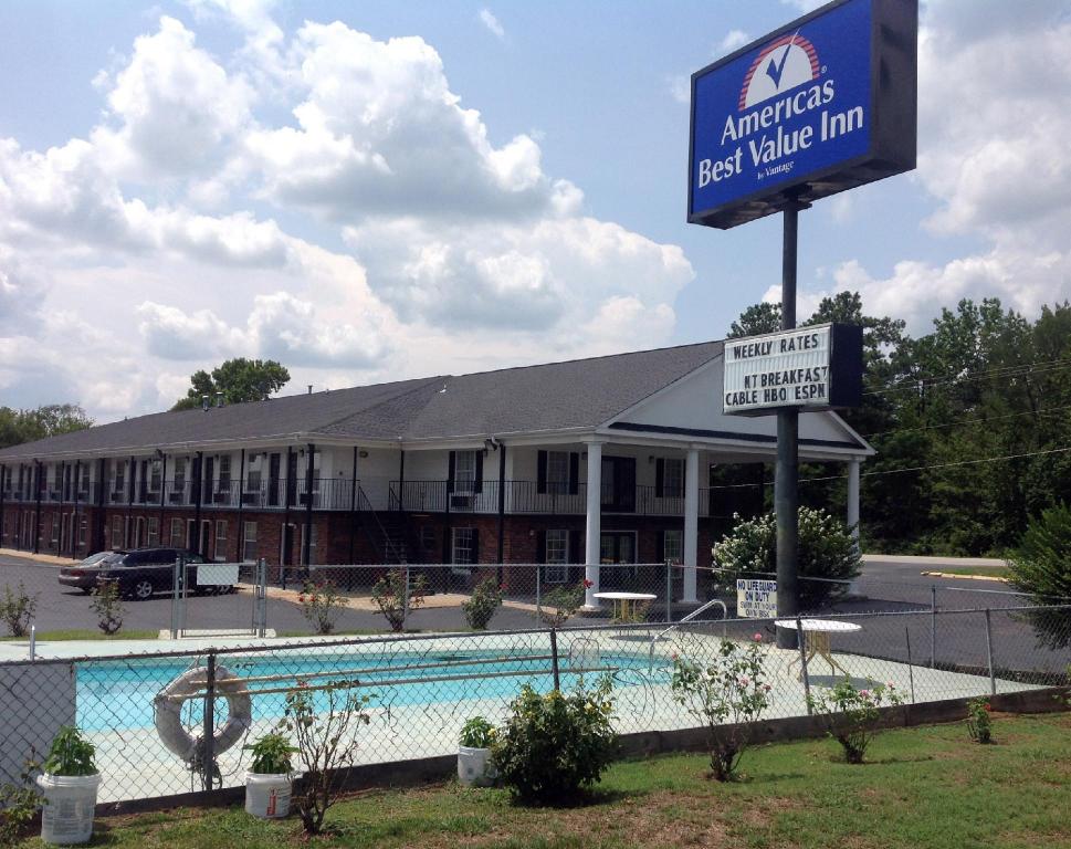 Americas Best Value Inn Winnsboro