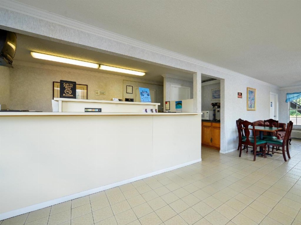 Americas Best Value Inn Winnsboro